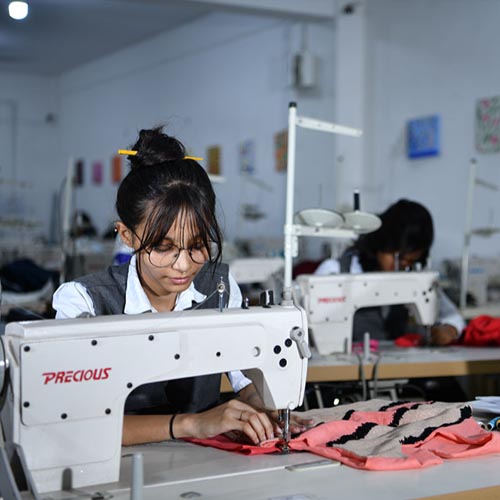 Advance Diploma in Fashion Design and Boutique Management