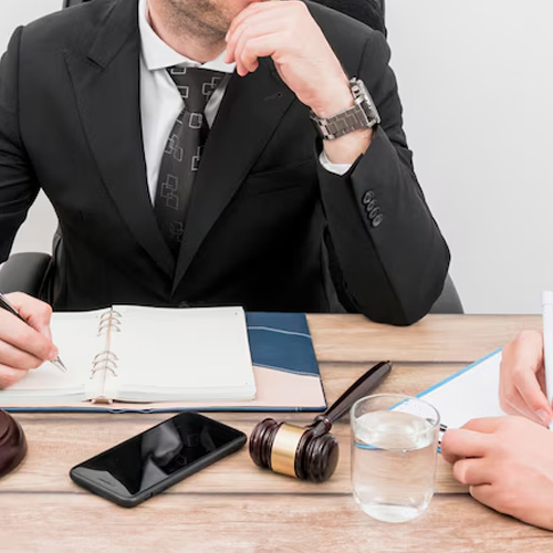 Business Legal Advisor