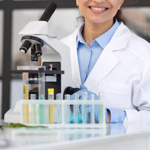 Senior Biotechnologist